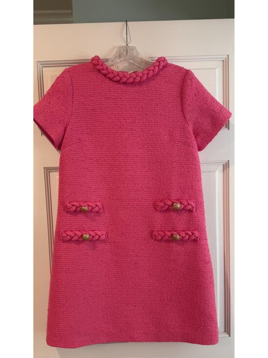 Dresses & Skirts - Tuckernuck Pink Tweed Shift Dress – Size Small – Gold Buttons – EUC